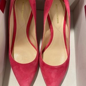 Nicolas Kirkwood suede pump